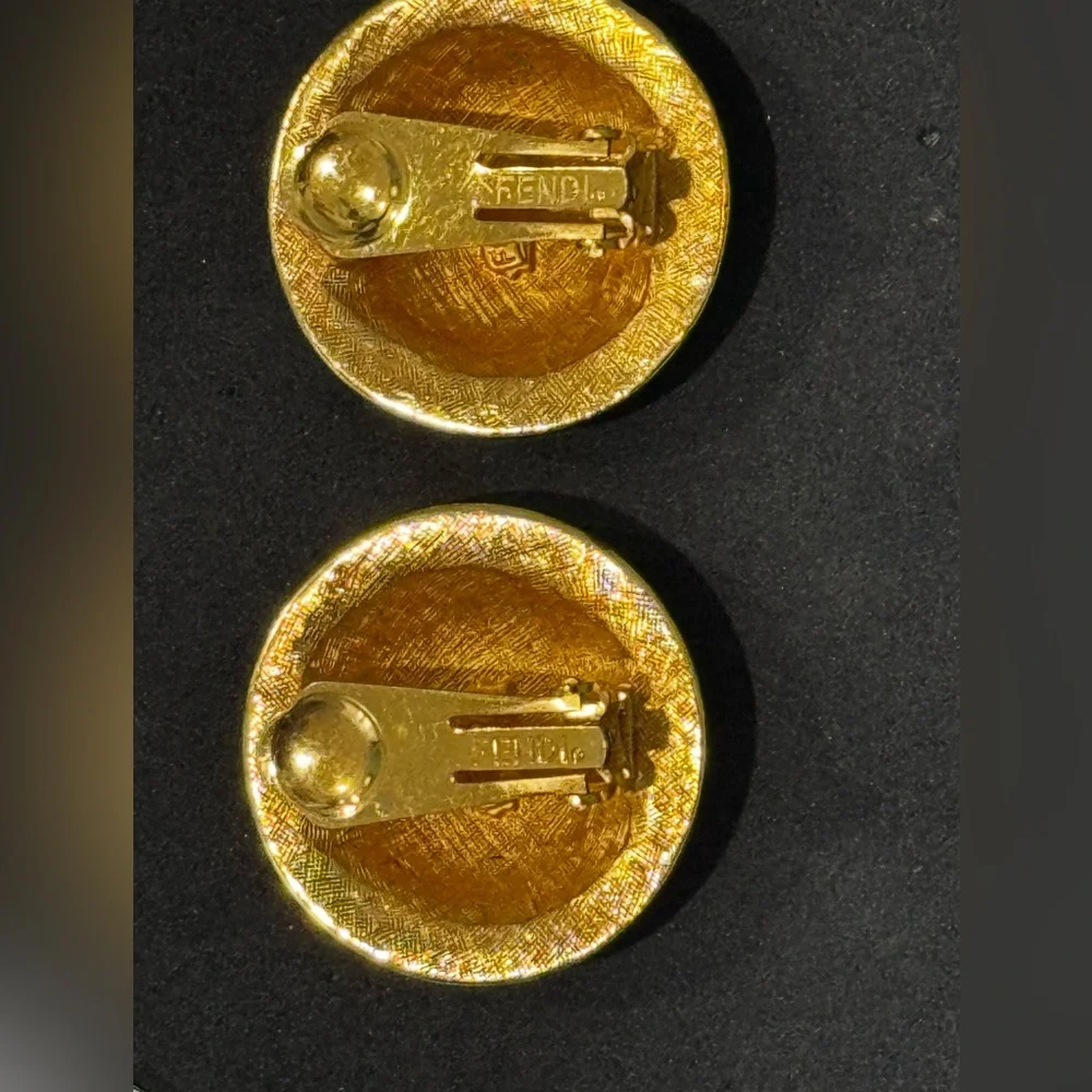 Fendi Vintage Janus Coin FF Clip on earrings - Picture 4 of 6